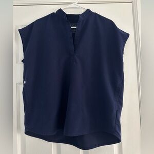 Women’s Figs Rafaela Scrub Top